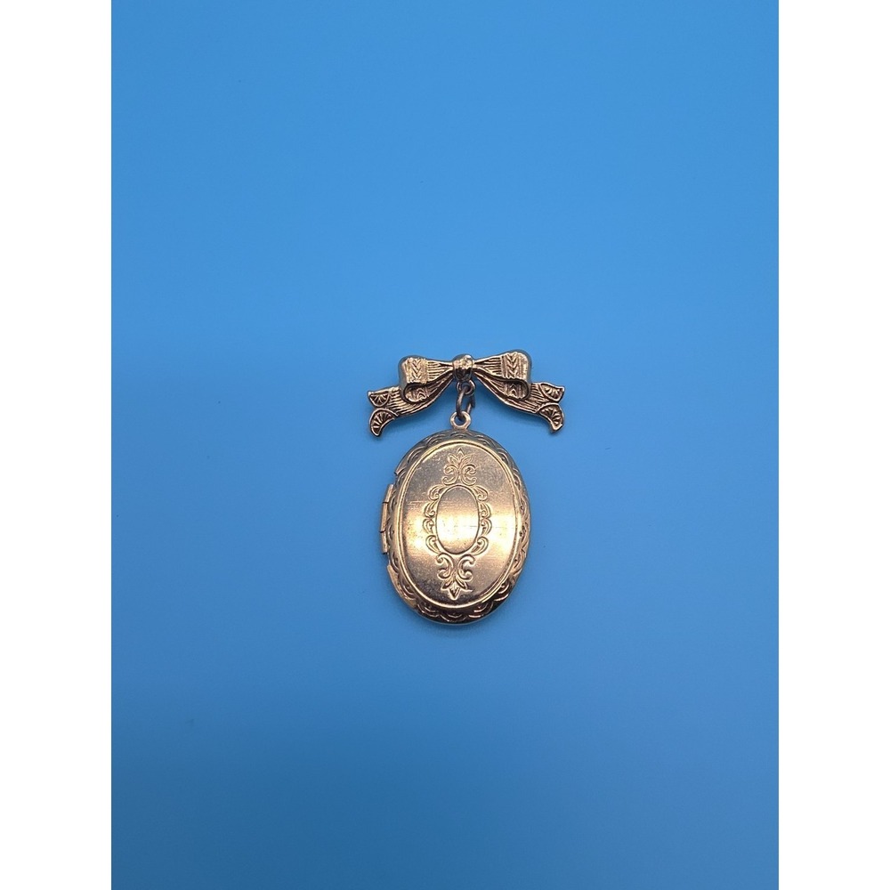 Vintage Gold Tone Bow Dangle Oval Locket Brooch Pin Photo Locket